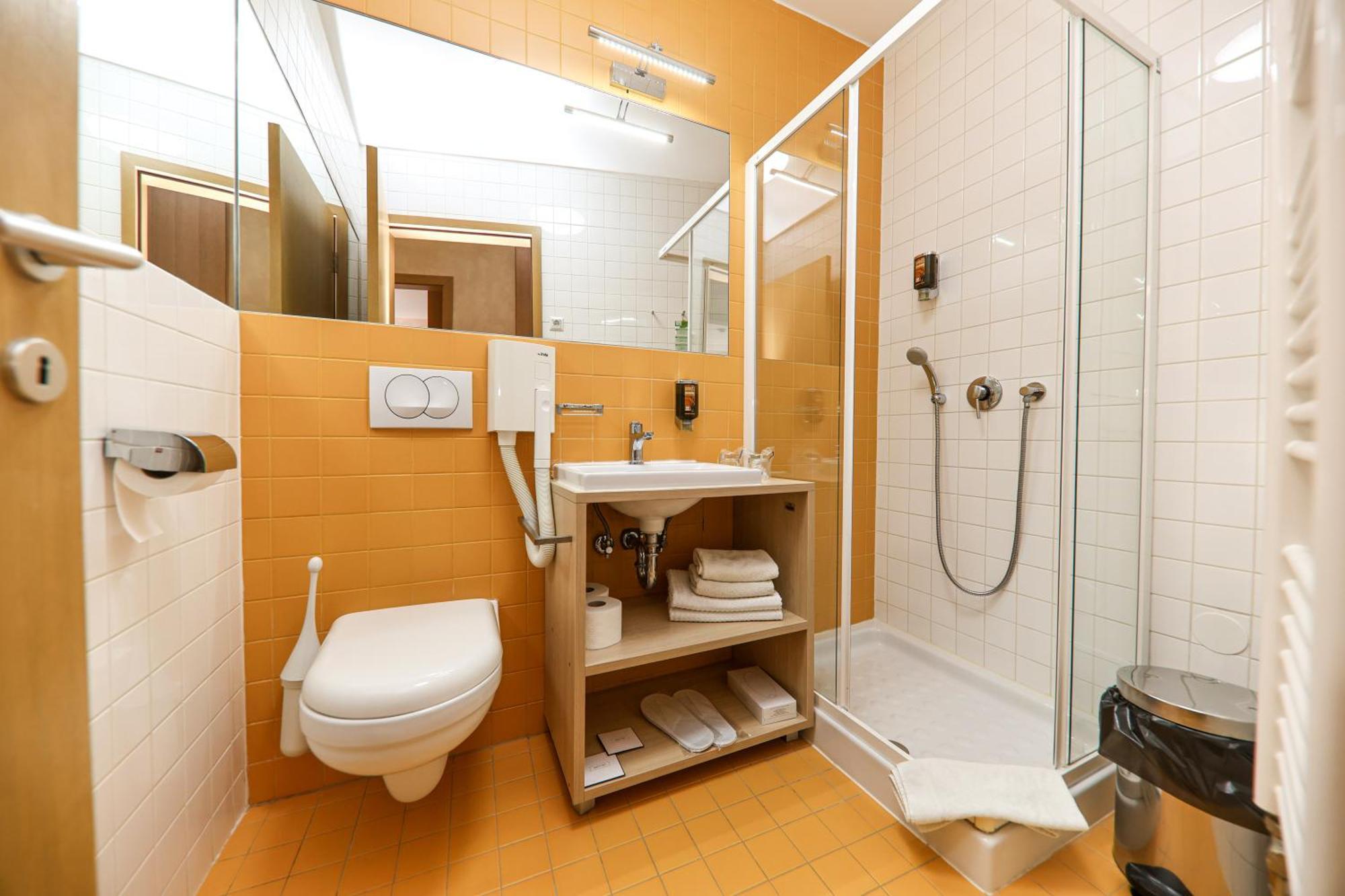 Hotel Celjska Koca Celje Zewnętrze zdjęcie