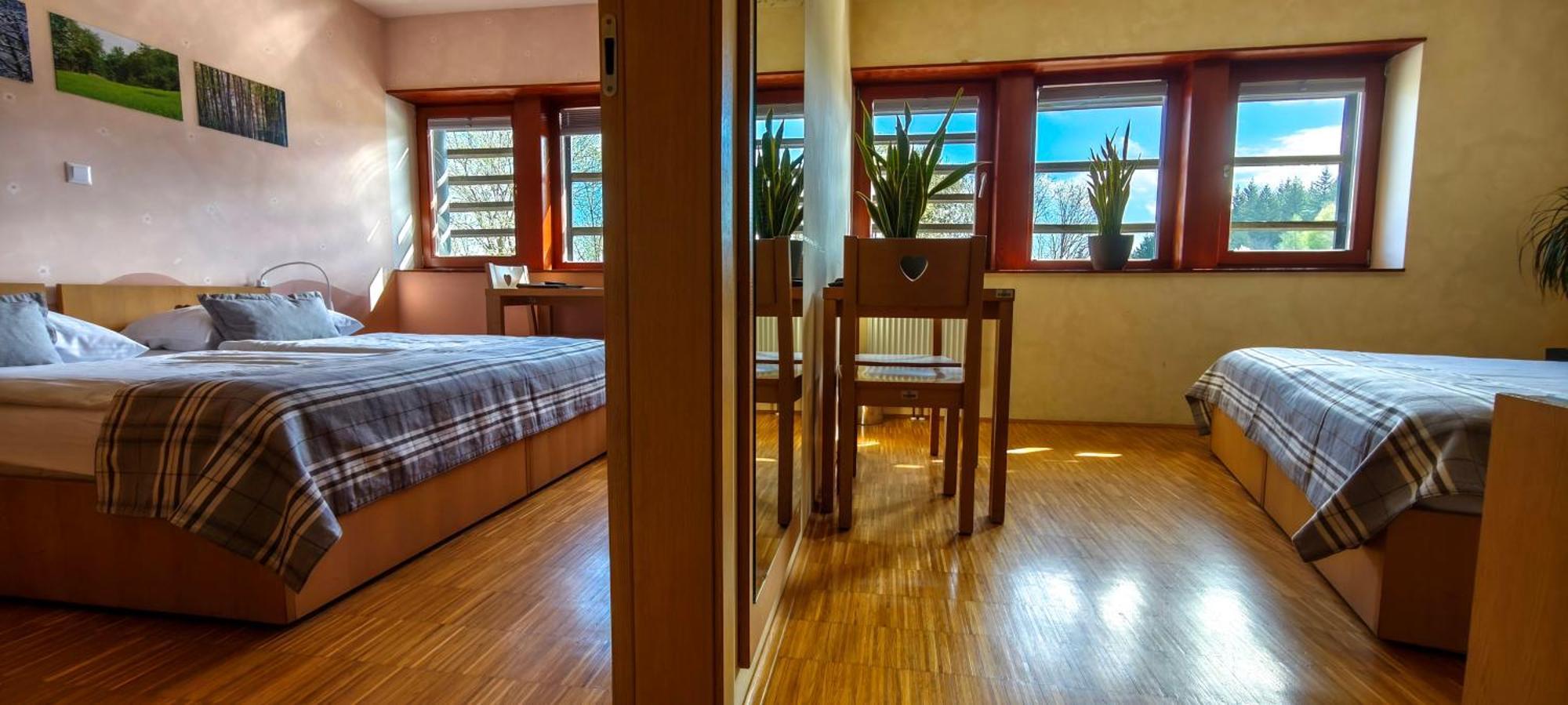 Hotel Celjska Koca Celje Zewnętrze zdjęcie